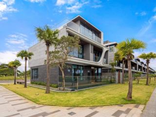 Regal complex  ốc đảo nghỉ dưỡng giữa lòng đô thị"