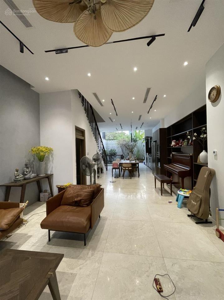 Bán nhà mặt tiền đường 52 bình trưng tây quận 2 giá 24 tỷ