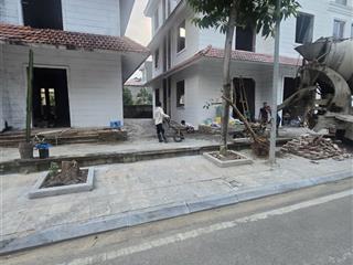 Siêu phẩm biệt thự bảo sơn 210m², hướng đẹp, 3.5 tầng thô, tự do thiết kế, giá chỉ 38.5 tỷ