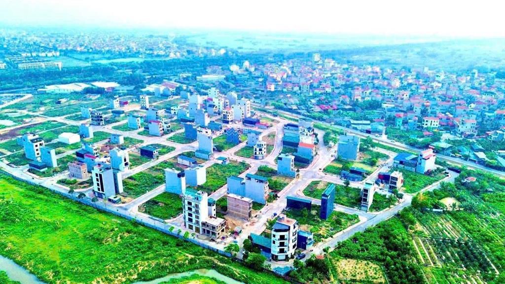 Cần bán dt 50m đất vị trí đẹp dịch vụ song phương, hoài đức giá đầu tư