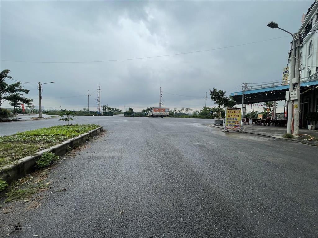 Cần bán liền kề lô góc dt 64m2, mt hơn 10 m sơn đồng center, hoài đức, hà nội giá đầu tư