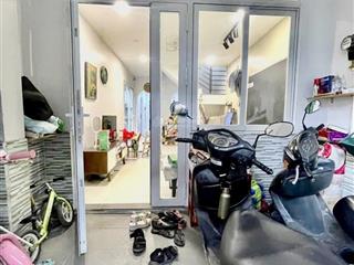 Bán nhà đẹp ở ngay, diện tích lớn 60m2, 1 lầu, nhà thoáng, cách mặt tiền đường chỉ 30m