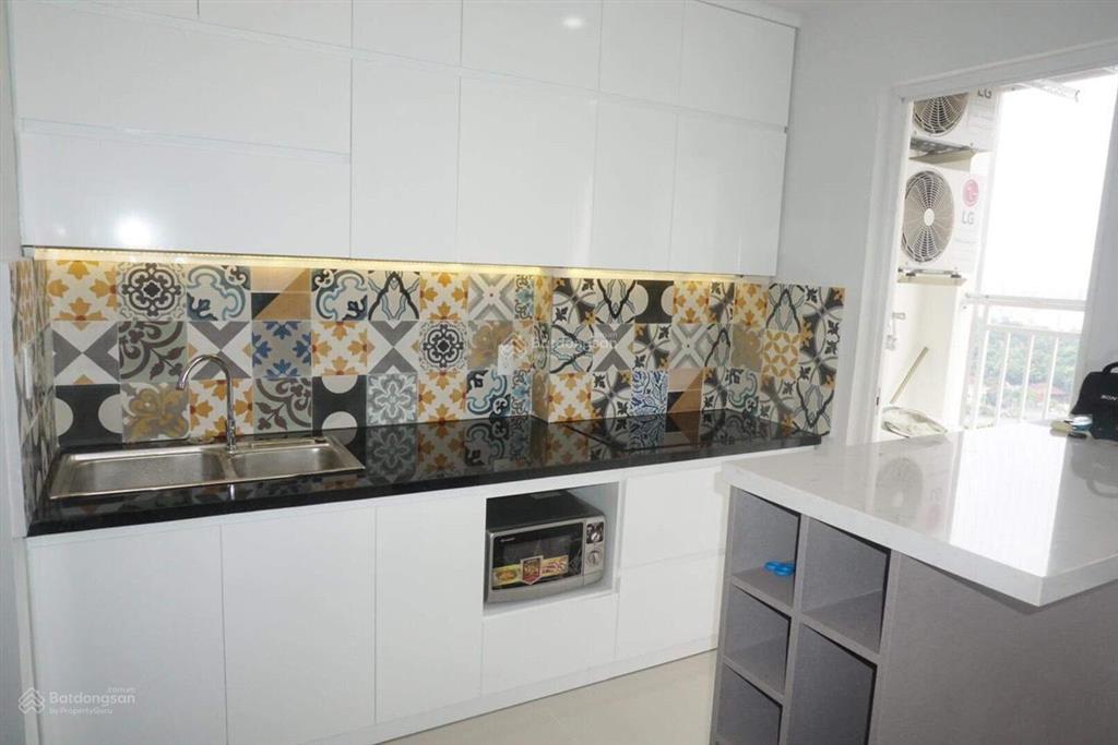 Tôi cần bán căn hộ chung cư ngô gia tự, quận 10, căn 2pn, 2.9 tỷ, thang máy