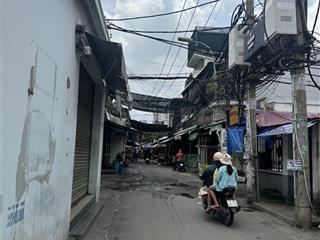 Bán nhà góc 2 mặt tiền đường chợ tam hà. dt 11mx23m. phù hợp kinh doanh nhiều lĩnh vực