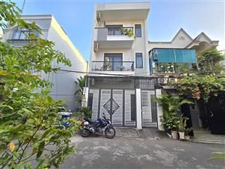 Bán căn hộ dịch vụ hẻm 72 làng tăng phú , tnpa,q9 1 trệt 2 lầu . có 6 phòng dt 100m2, sàn 197m2.