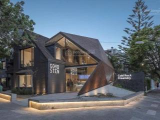 Cho thuê lô góc 2 tầng mặt tiền trần hưng đạo , vỉa hè rộng , gần pháo hoa , ngang 23m , gọi vphu