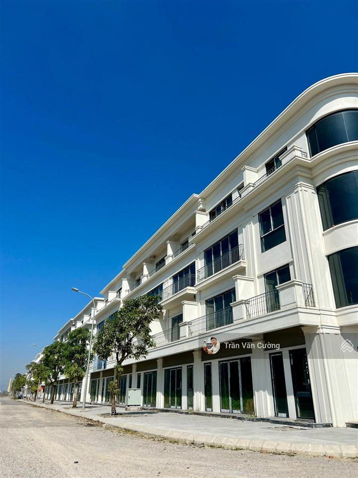 Flc tropical hạ long  đã chiết khấu 40  50%, thời điểm vàng đón sóng