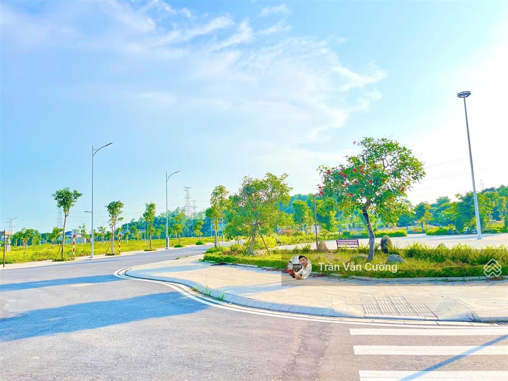 Bán lô đất trục thông dc05 khu đô thị cầu trúc sông công, 1,7 tỷ, 103,75 m2