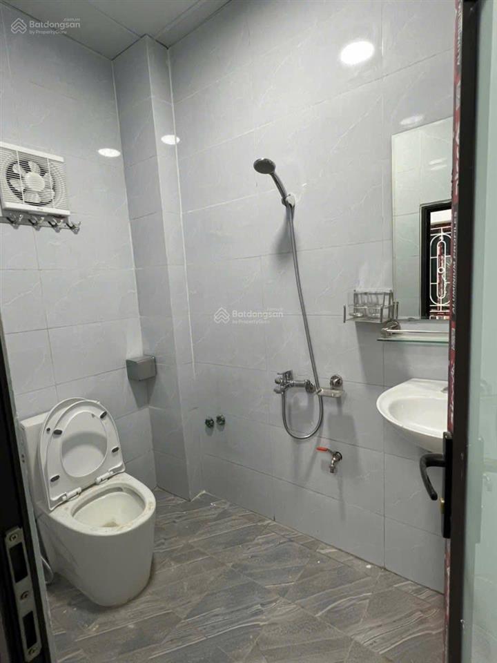 Chính chủ cho thuê nhà mới 130m2 tại 419 lĩnh nam, vĩnh hưng