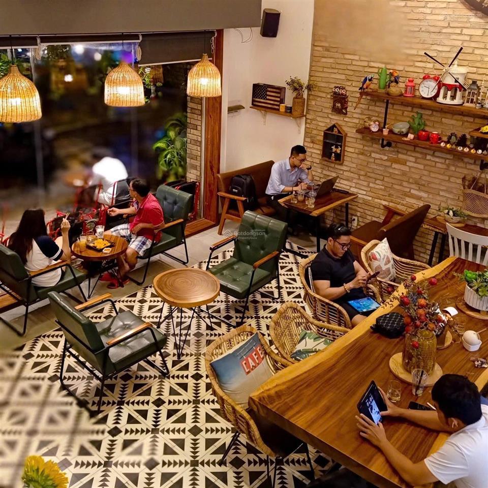 Bán cặp shophouse topaz celadon city mặt tiền siêu khủng 14m đang kinh doanh cà phê cực đông khác