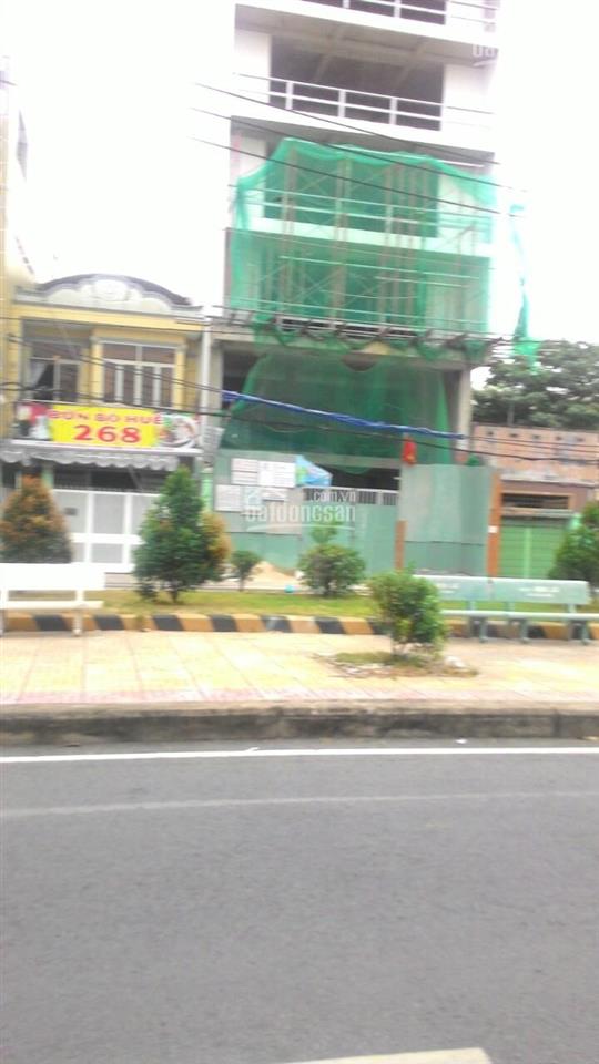 Chủ nhà bán gấp nhà mặt tiền đường phú thọ hòa, q. tân phú, dt 5.2 x 24m, nhà cấp 4, giá 14.5 tỷ