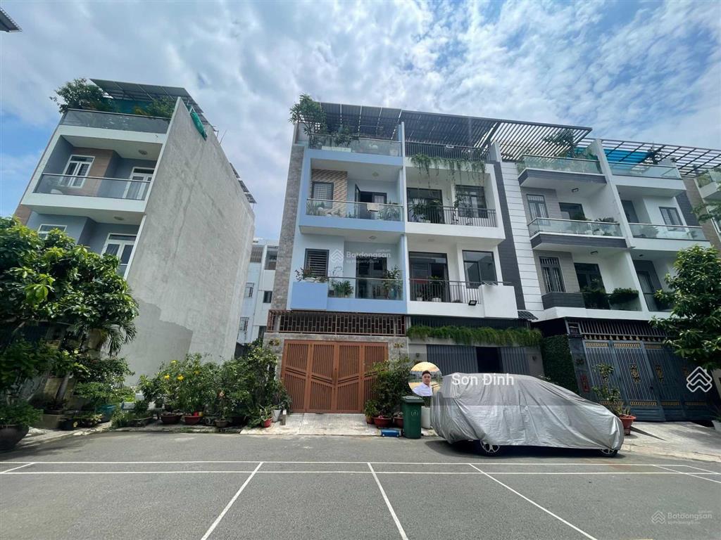 Kẹt tiền bán gấp nhà phố jamona city 5 x 17m giá 14 tỷ tl  liền kề phú mỹ hưng, q1, q4