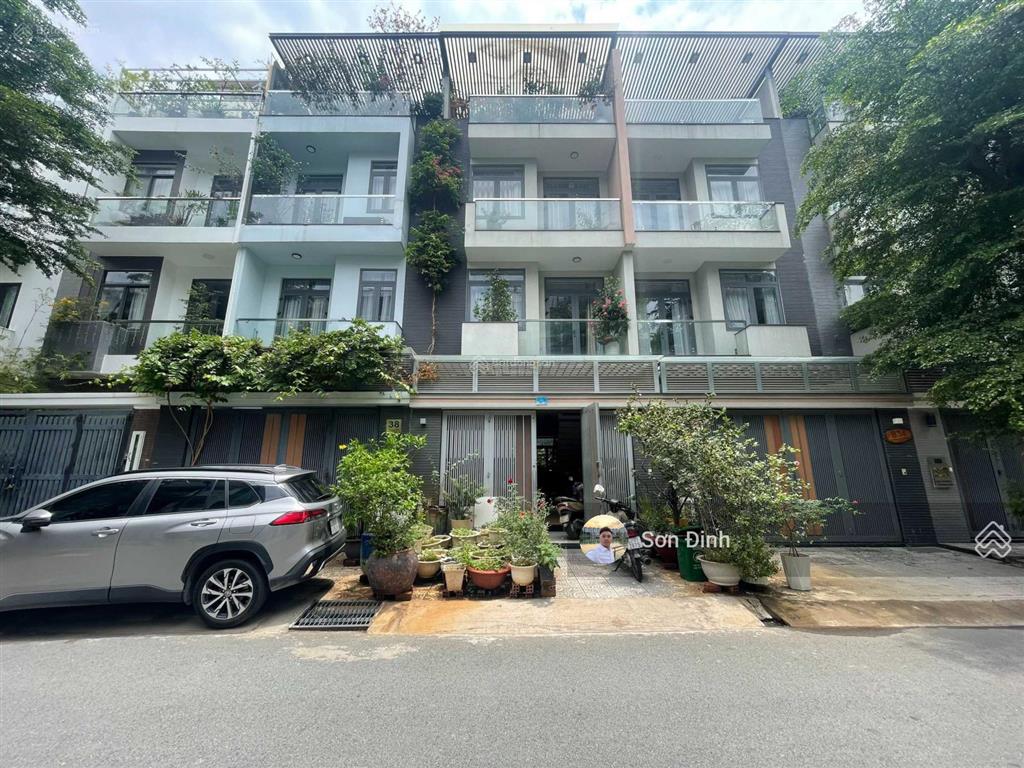 Kẹt tiền bán gấp nhà phố jamona city 5 x 17m giá 14 tỷ tl  liền kề phú mỹ hưng, q1, q4
