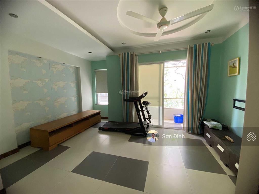 Chính chủ cho thuê biệt thự phú mỹ vạn phát hưng quận 7 dt 10.5x21m giá 40tr 0901 424 *** mr.sơn