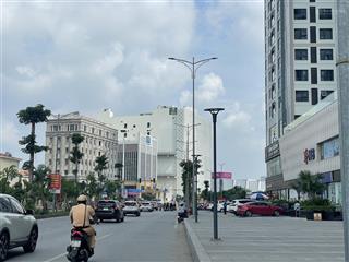 F0 bán 3 lô xây kd ngay aeon mall tổng 195m2 ngang 12m vuông  ô tô 4 chỗ vào tận nơi  sẵn 3 bìa