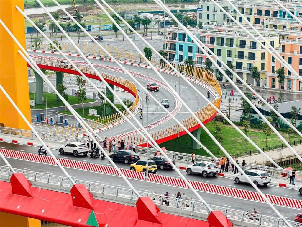 C. khấu 41% quỹ căn sl, đl dát vàng hoàng gia 180m2, 250m2, 450m2  4t vin vũ yên biển sau nhà