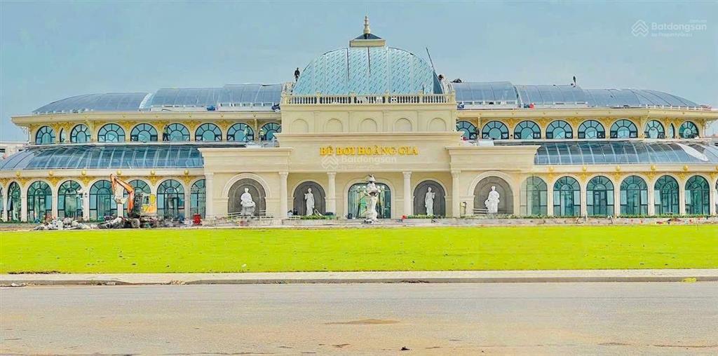 C. khấu 41% quỹ căn sl, đl dát vàng hoàng gia 180m2, 250m2, 450m2  4t vin vũ yên biển sau nhà