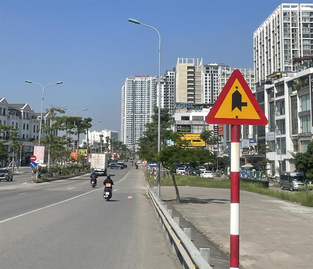 Cần bán 700m2 thổ cư mặt tiền 21m vuông chia được nhiều lô  giáp đường cầu rào 3  an biên  hp