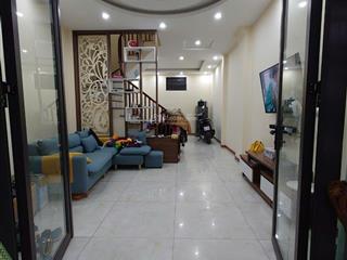 Cho thuê nhà nguyên căn 4 tầng smart home thạch bàn, long biên, 42 m2/ sàn, giá 9 triệu/ tháng