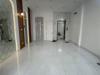 Nhà xây mới phạm tuấn tài  cầu giấy  7 tầng  vỉa hè  ô tô tránh  kinh doanh  26.5 tỷ