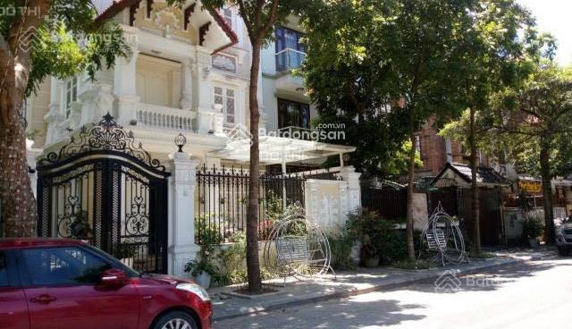 Nợ ngân hàng 30 tỷ, chính chủ cần bán gấp biệt thự việt hưng, mặt phố kd sầm uất200m2,0976 087 ***
