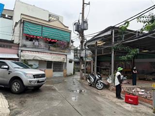 Độc lạ (bán đất không bán nhà) xe tải ngủ trong, ngay quận 10, q11  83m2 chỉ 6 đồng hơn