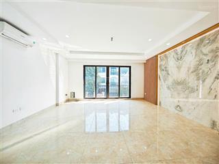 Cho thuê văn phòng yên xá 70m2 chia sẵn 2 phòng 9tr/th view kính đẹp