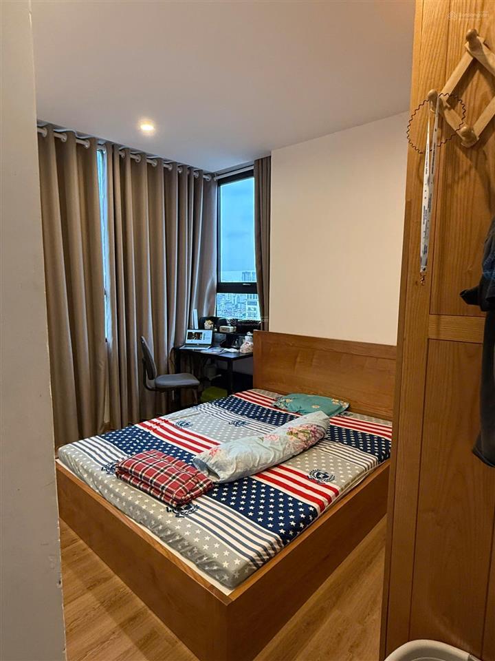 Bán căn 2 ngủ  110 cầu giấy 85m² tầng trung full đồ giá 10.2 tỷ (chuẩn giá) có tl.