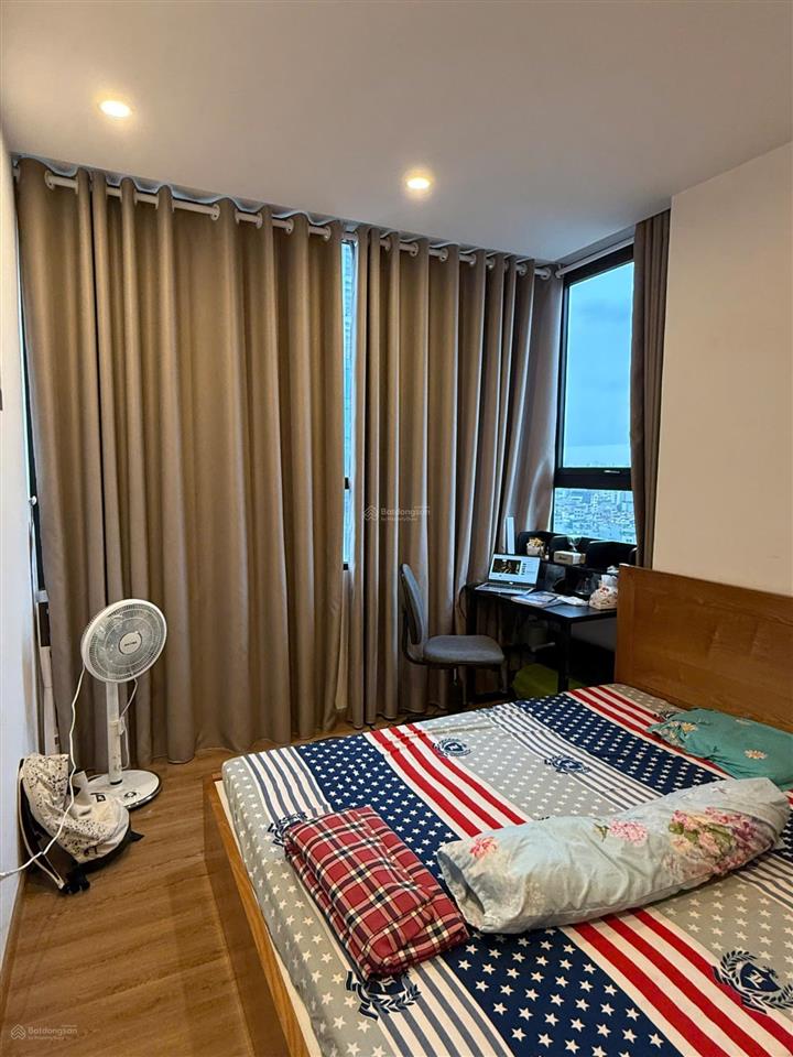 Bán căn 2 ngủ  110 cầu giấy 85m² tầng trung full đồ giá 10.2 tỷ (chuẩn giá) có tl.