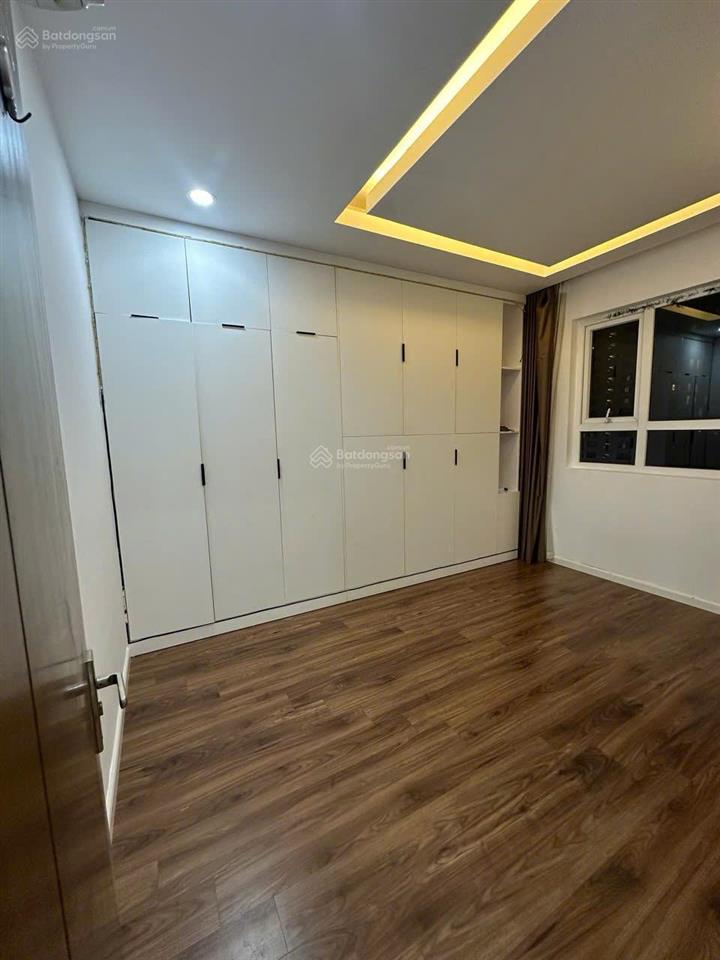 Hiếm! 3pn 2wc  118m² mhdi 60 hoàng quốc việt có slot oto 13.5 tỷ bao phí (chuẩn có tl)