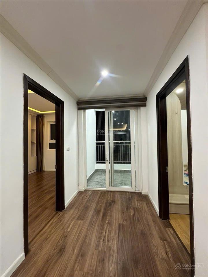 Hiếm! 3pn 2wc  118m² mhdi 60 hoàng quốc việt có slot oto 13.5 tỷ bao phí (chuẩn có tl)