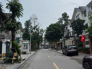 Bán biệt thự cao cấp kđt văn phú hà đông