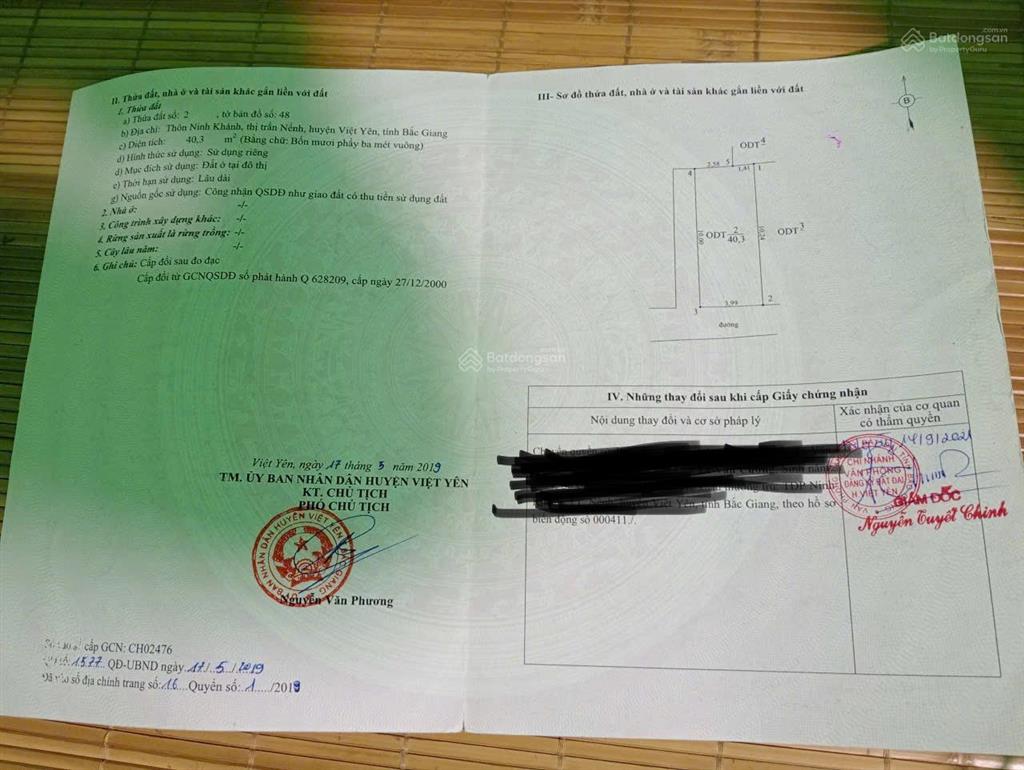 Gia đình cần bán căn nhà trục chính cổng chợ nếnh, 0911 015 ***