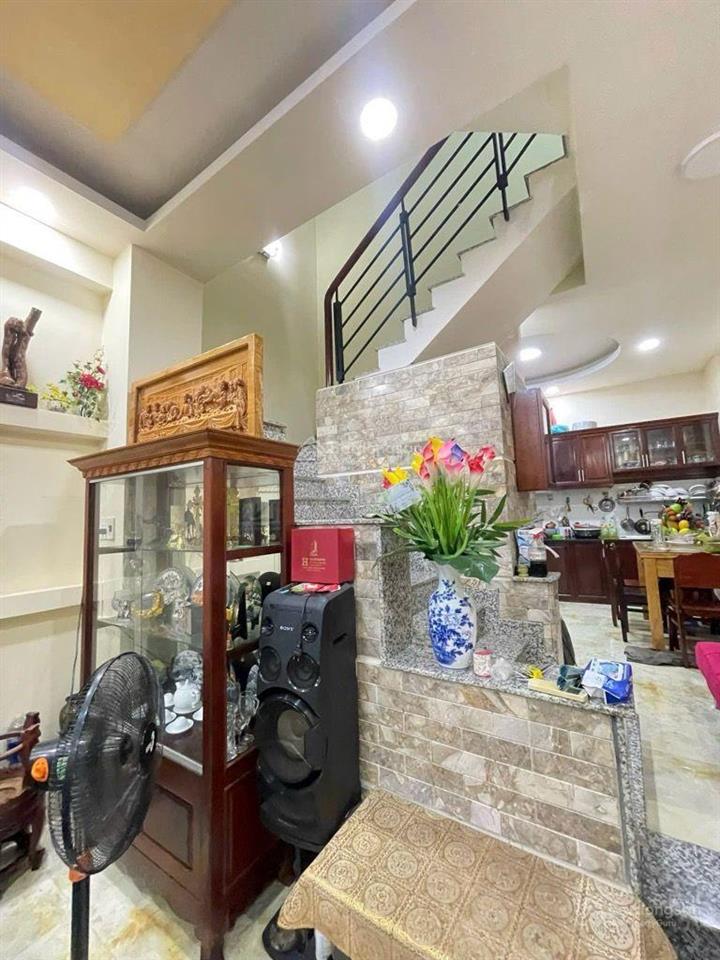 Bán nhà 4 tầng liên tỉnh 5, q8 sát mặt tiền, 4 x 12m, giá chỉ 5, x tỷ