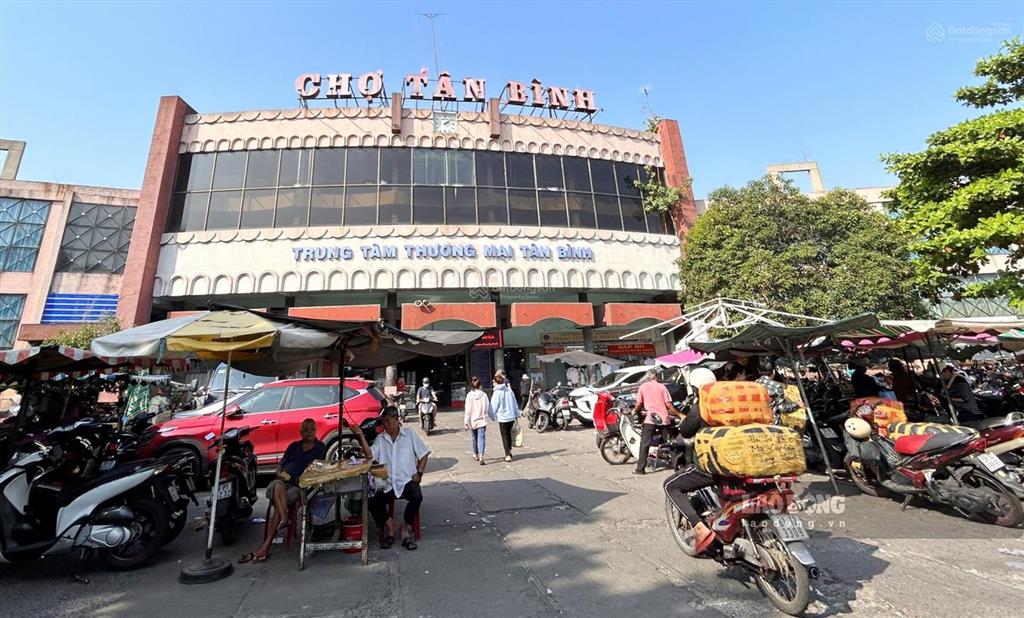 Bán gấp nhà hxh gần chợ tân bình, 117m2, 4pn, ô tô đổ cửa, chỉ 10 tỷ hơn
