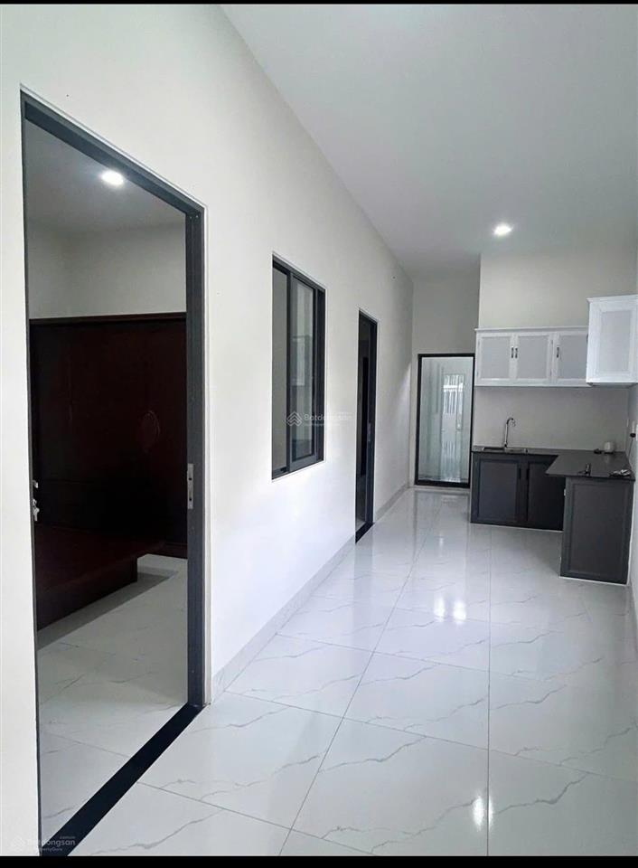 Bán nhà (gần biển)gốc ôtô đậu cửadt80m22pn2wcvĩnh hảinha trangchỉ 3ty8