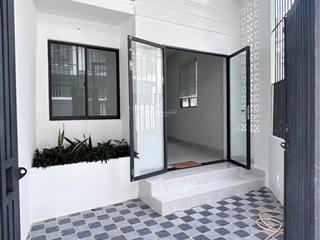 Bán nhà (gần biển)gốc ôtô đậu cửadt80m22pn2wcvĩnh hảinha trangchỉ 3ty8