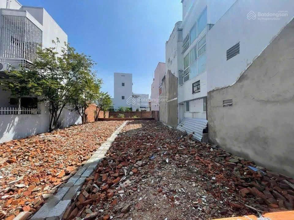 Cần bán đất dt100m2(5x20m)hễm ô tô mai xuân thưởngvĩnh hảintchỉ 5t2