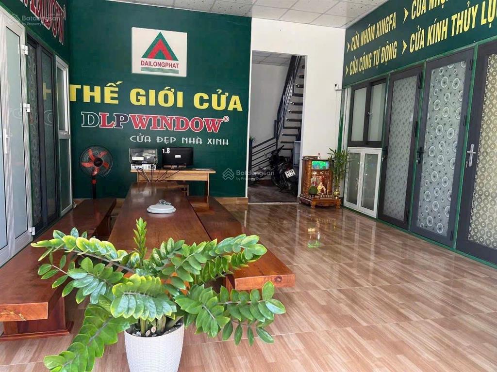Bán nhà mt kinh doanhdt84m22tầng3pnvinh hoànha trangchỉ 3ty5(ngộp bank)