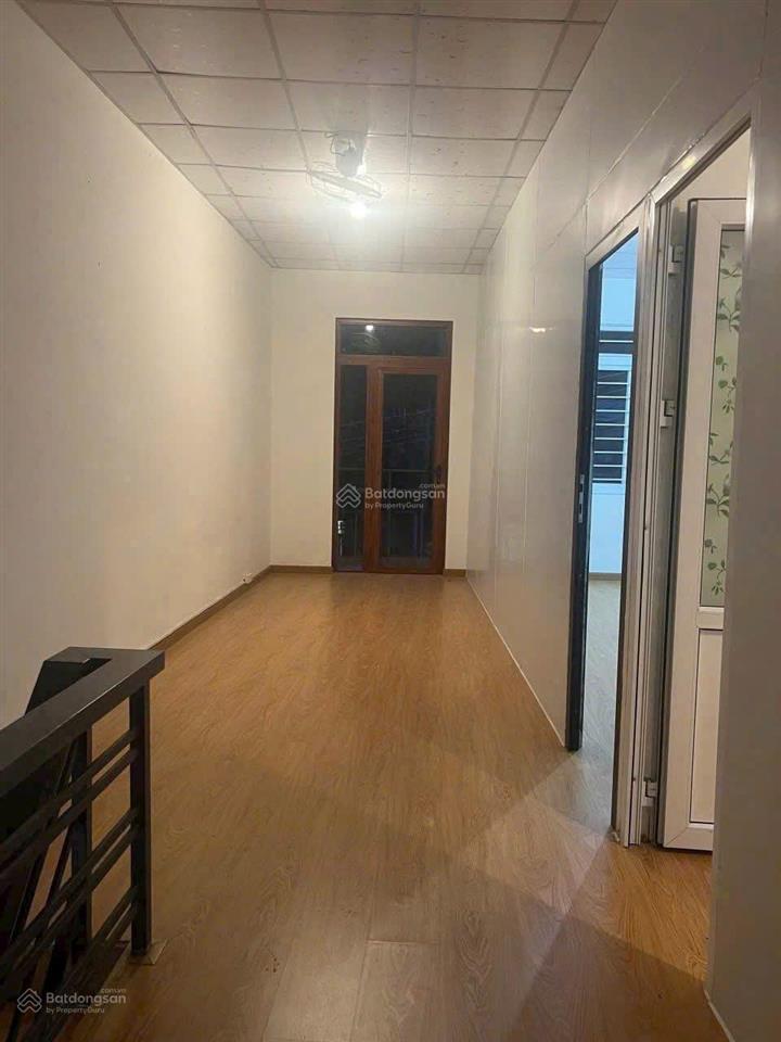 Bán nhà mt kinh doanhdt84m22tầng3pnvinh hoànha trangchỉ 3ty5(ngộp bank)