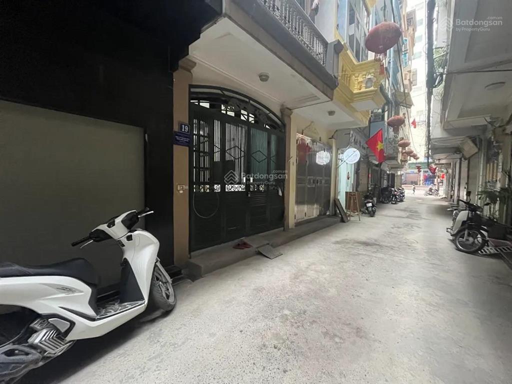 Bán nhà 2 mặt tiền trần phú ngay ga văn quán đường oto  kinh doanh sầm uất 40m2, 13 tỷ