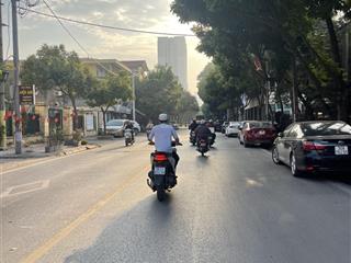Bán nhà ngay lotte văn phú  kinh doanh tốt  oto đỗ cửa  đầu tư hiệu quả 40m2 nhỉnh 10 tỷ