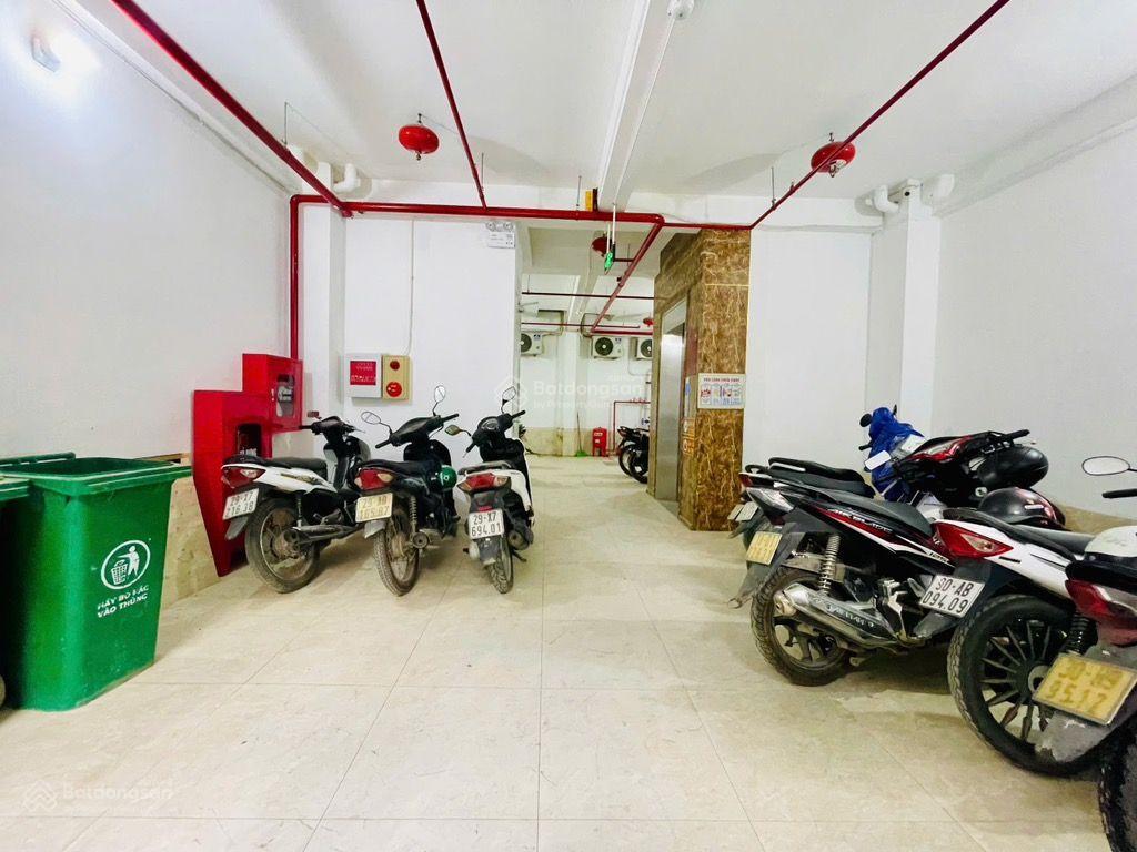 Bán chung cư mini phố triều khúc 95m2, 9 tầng, 32 pn, full nội thất, nhà mới, ngõ thông giá 22,5 tỷ