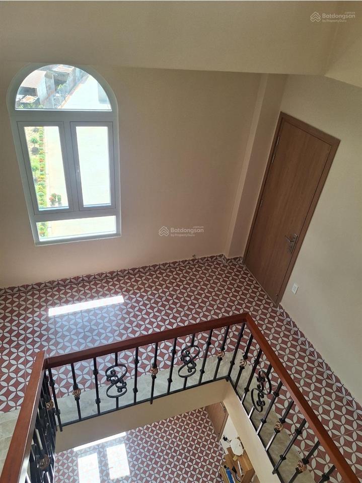 Mua đất có sẵn biệt thự sân vườn cao cấp, mặt tiền đường tỉnh lộ 7, xã thái mỹ, củ chi