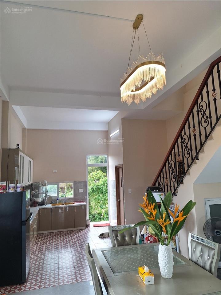 Mua đất có sẵn biệt thự sân vườn cao cấp, mặt tiền đường tỉnh lộ 7, xã thái mỹ, củ chi