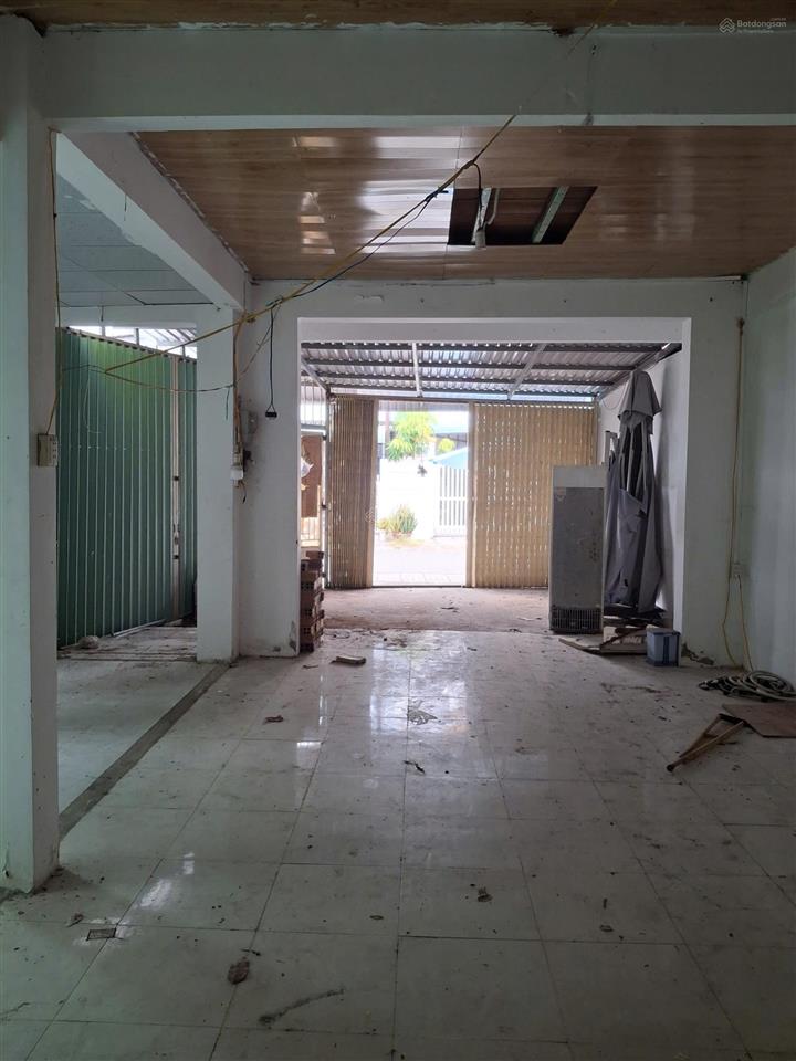 Bán nhà gốc 2 mặt tiền  đường lê văn nhung  phường mỹ bình  tp. long xuyên  an giang