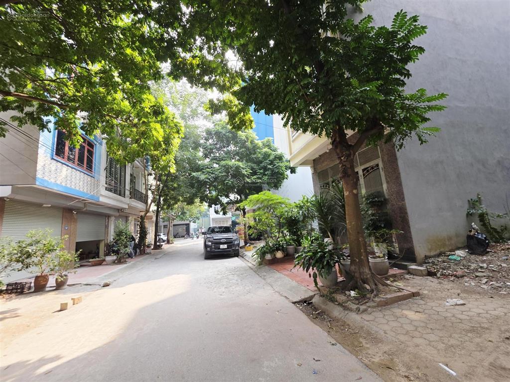 Đất đấu giá ngã 4 lê trọng tấn 100m2, mặt tiền 8,4m 26.8 tỷ