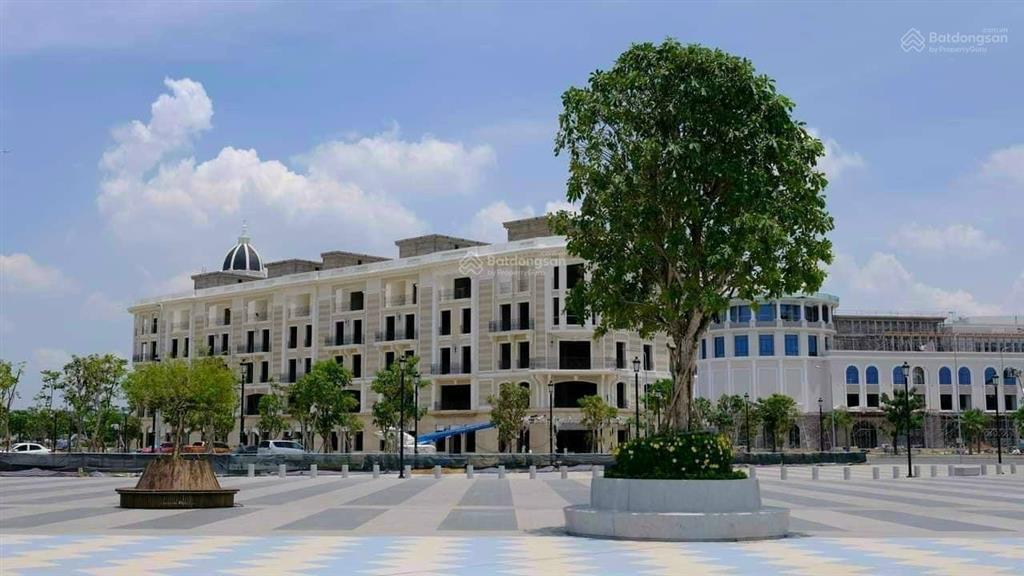 Căn duy nhất khu the suite 160m2  đường thông giá chỉ 8 tỷ bao thuế phí  rẻ nhất aqua city