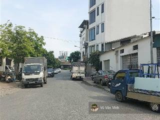 Bán đất siêu hiếm mặt hồ cự khối, view hồ đẳng cấp, 80m2, mặt tiền 4.2m, giá nhỉnh 14 tỷ.