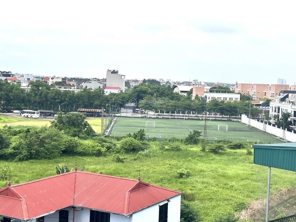 Bán nhà gần aeon, gara, thang máy, 90m2, 6 tầng, mặt tiền 4.7m, giá 15 tỷ